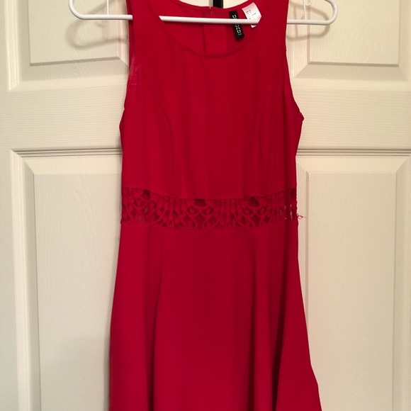Red going out dress - Picture 1 of 5